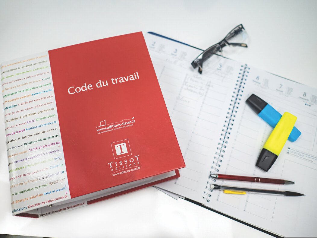 Photo du code du travail