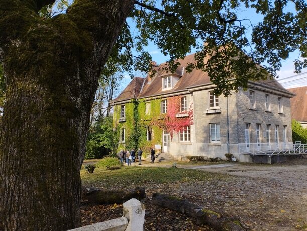 Photo de l'ancien haras national de Besançon