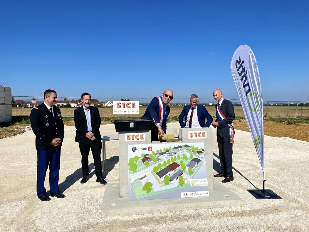 Photo du Général Hubert Charvet, Jean-Philippe Morel, Laurent Gobet et François-Xavier Dugourd