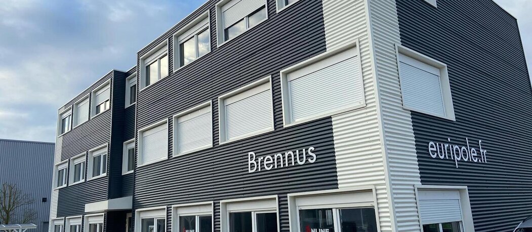 Le second bâtiment du centre d'affaires sénonais