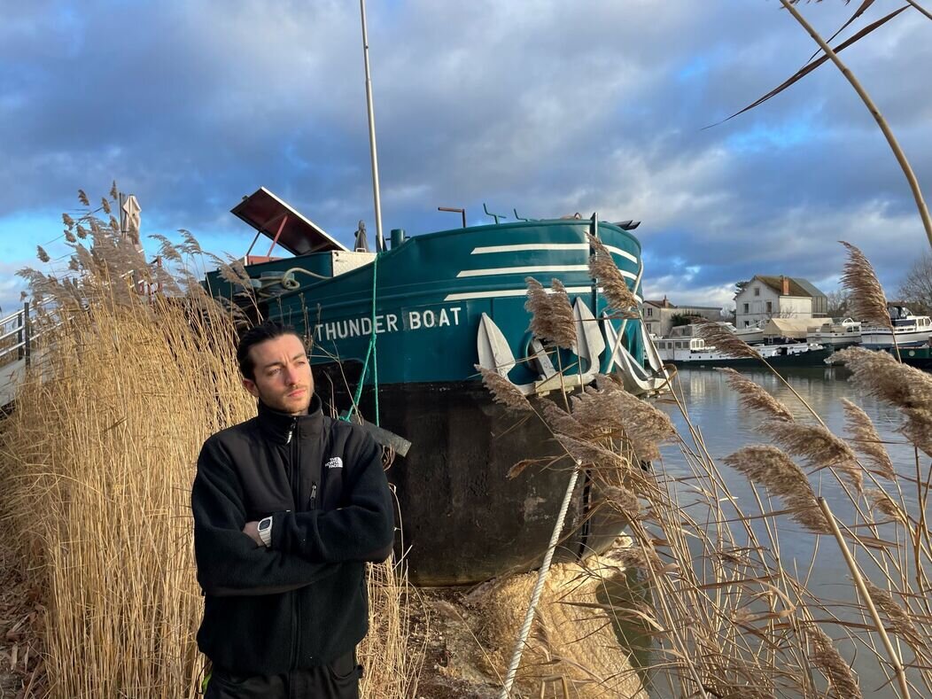 Le Thunder Boat avec à sa barre César Madesclaire