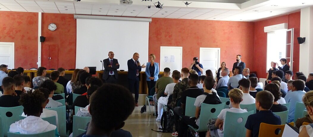 La région encourage les filières professionnelles