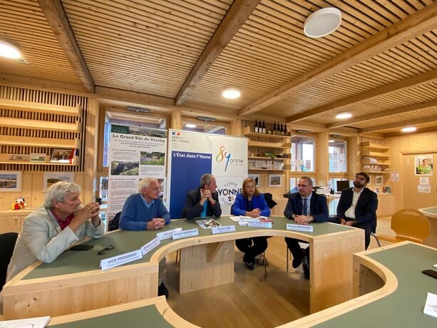 Photo de Christian Guyot, Hubert Barbieux, Pascal Jan, Isabelle Froment-Meurice et Pascal Brossier