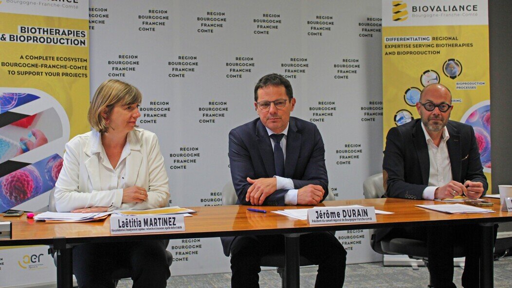 Photo de Lætitia Martinez, Jérôme Durain et Nicolas Soret