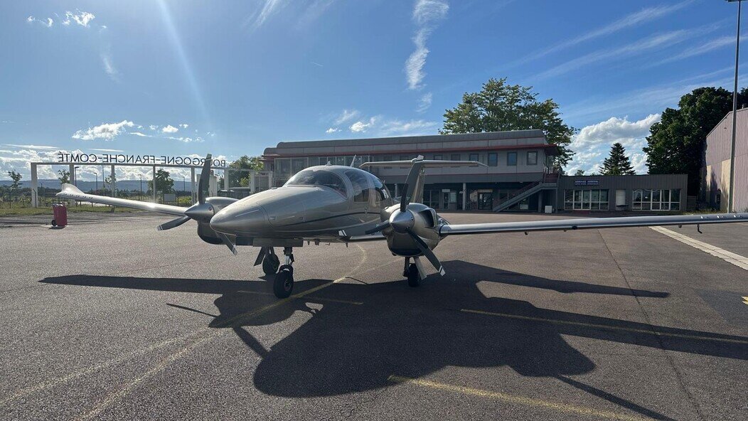 Photo de Diamond DA62
