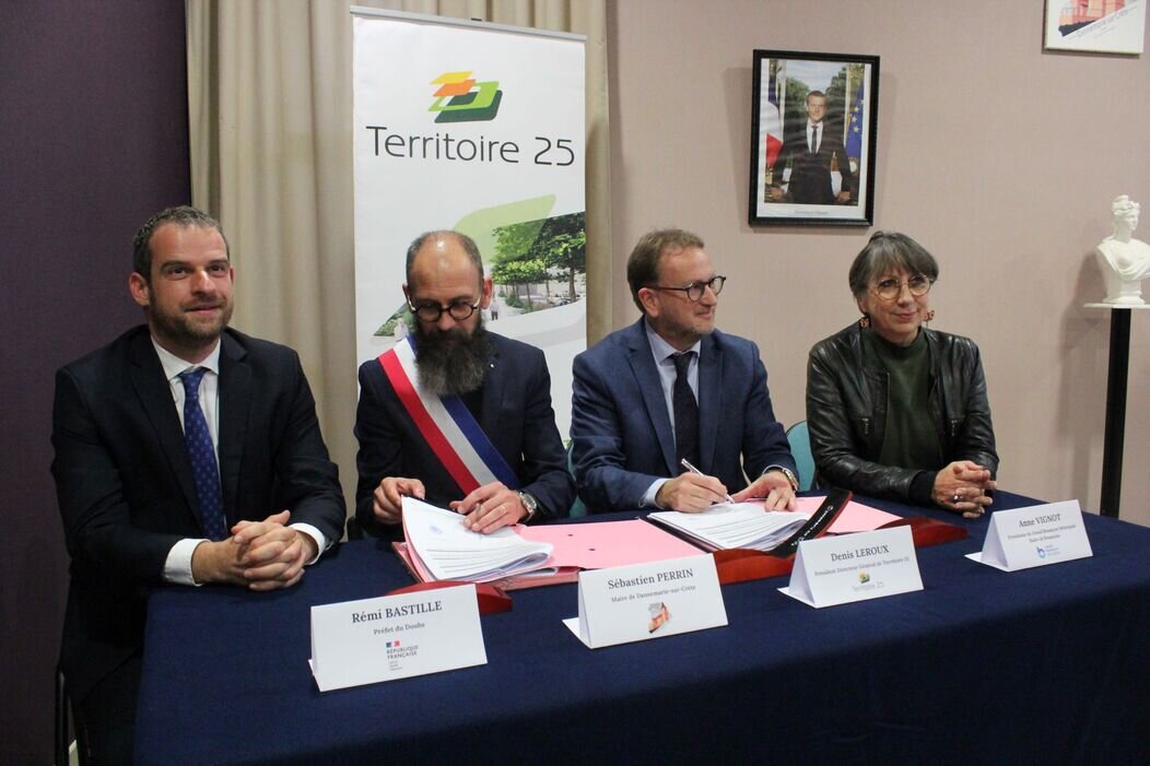 Photo de Rémi Bastille, Sébastien Perrin, Denis Leroux et Anne Vignot