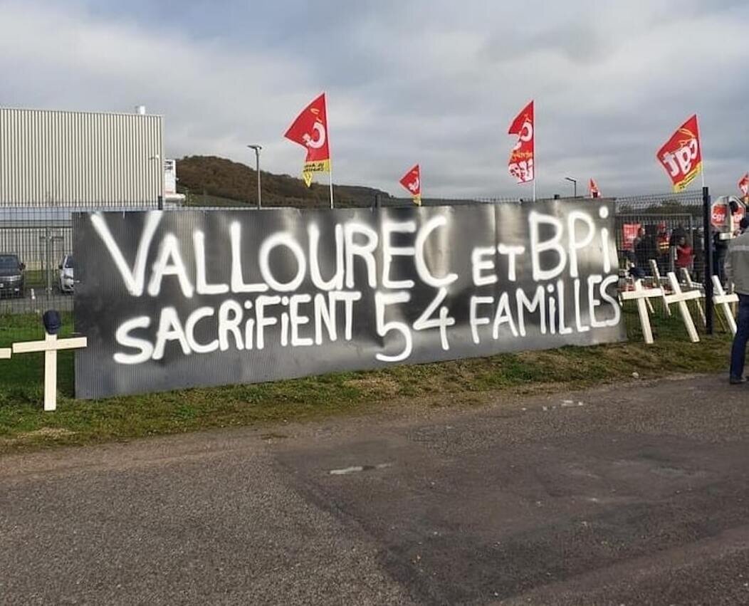 Les salariés de Vallourec contestent la fermeture de l'usine et occupent le site