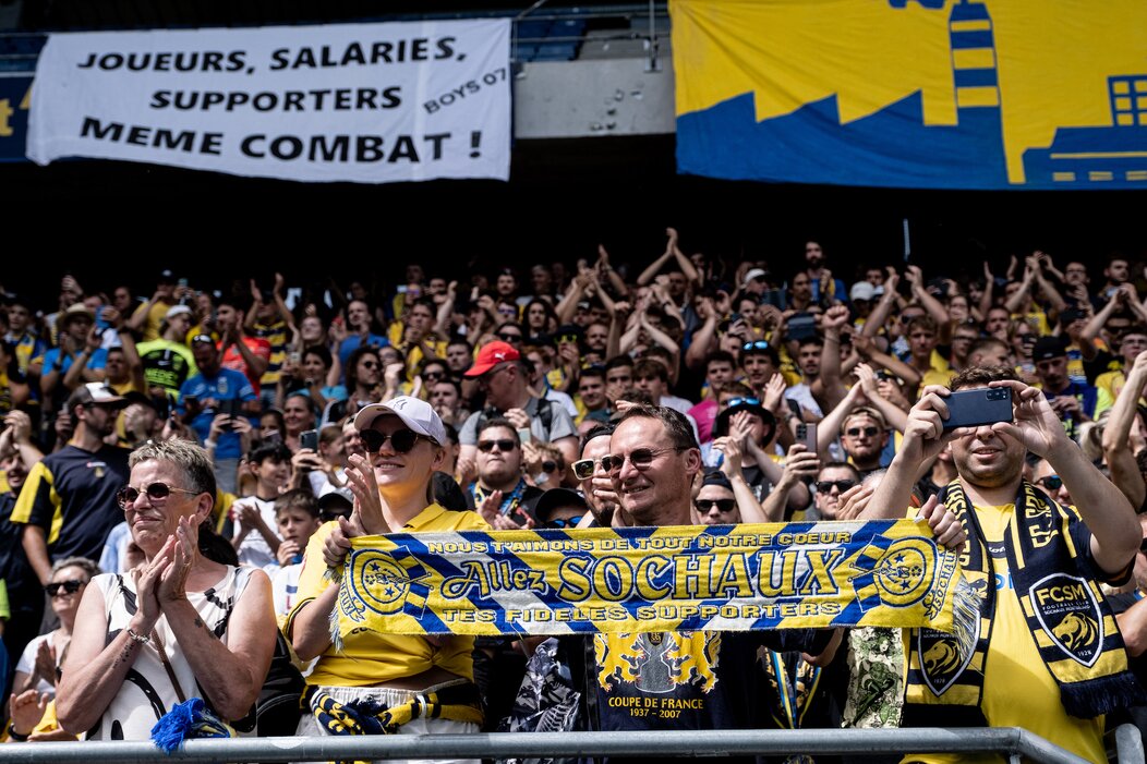 Photo des supporters du FCSM au Stade Bonal de Sochaux