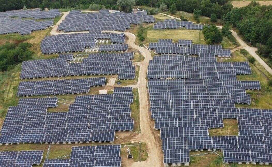 Photo de la centrale photovoltaïque de Monéteau